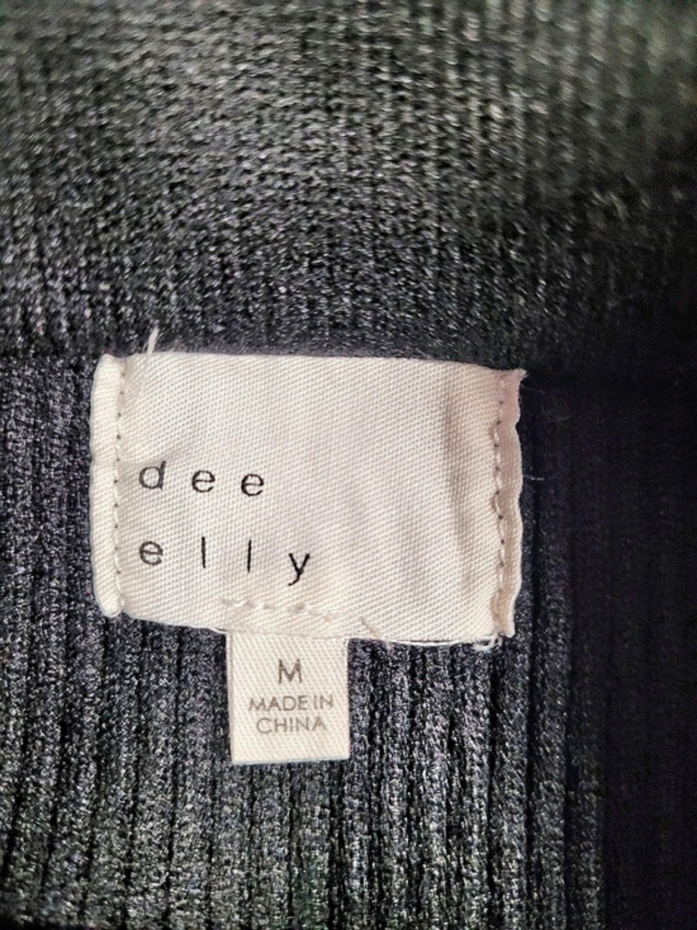 dee elly Ribbed Skirt in Black Size Medium Like New - Picture 3 of 4